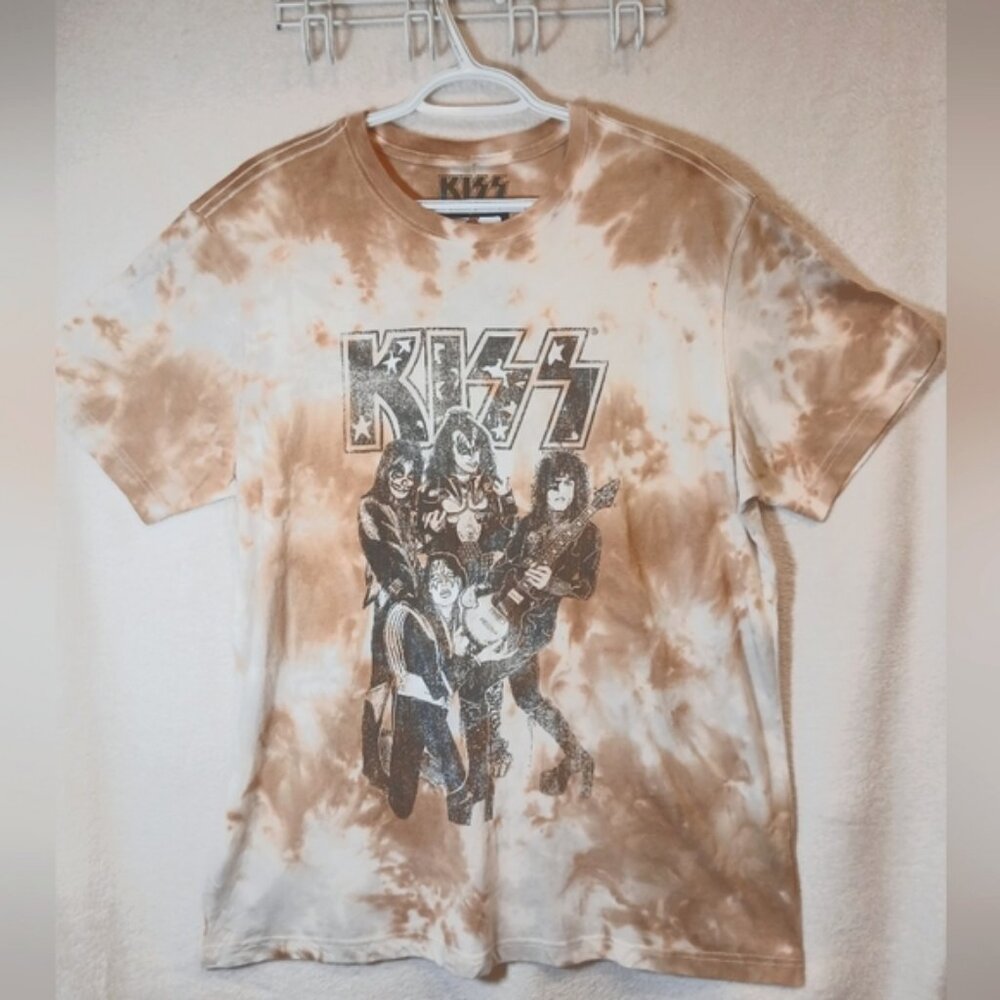 KISS Men's Short Sleeve Band X-Large  T-shirt Cream Color